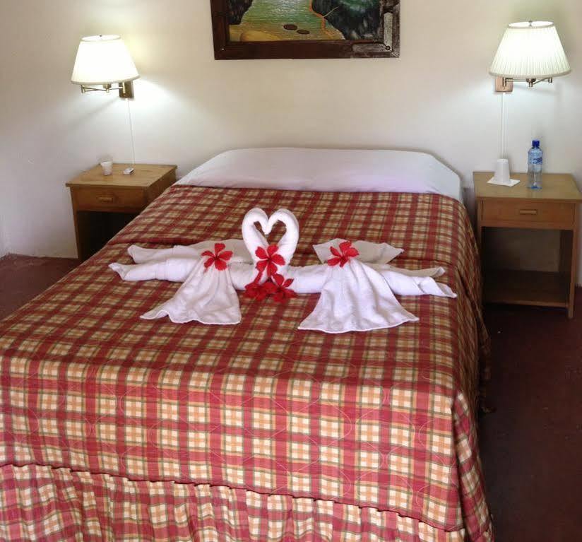 Rancho Baiguate Hotel คาราวากวา ภายนอก รูปภาพ
