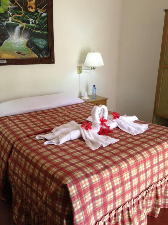 Rancho Baiguate Hotel คาราวากวา ภายนอก รูปภาพ